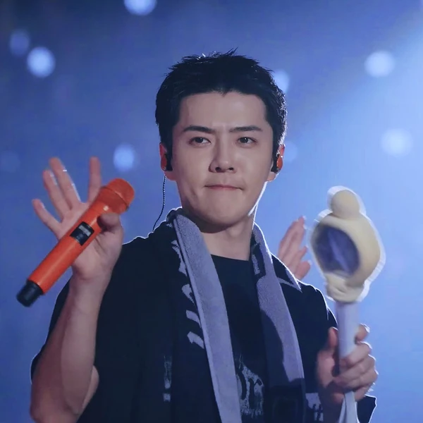 充滿粉絲愛意的世勳 (EXO)人氣照片
