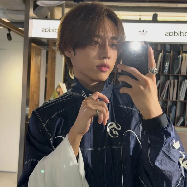 Shining profile picture of 선우 (더보이즈) on today's Choeaedol