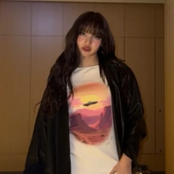今天最受喜爱的Lisa (BLACKPINK)