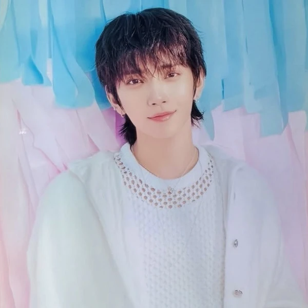 充满粉丝爱意的Joshua (SEVENTEEN)人气照片