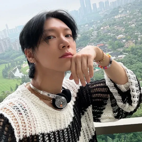 텐 (WayV) 팬심 가득한 인기 사진