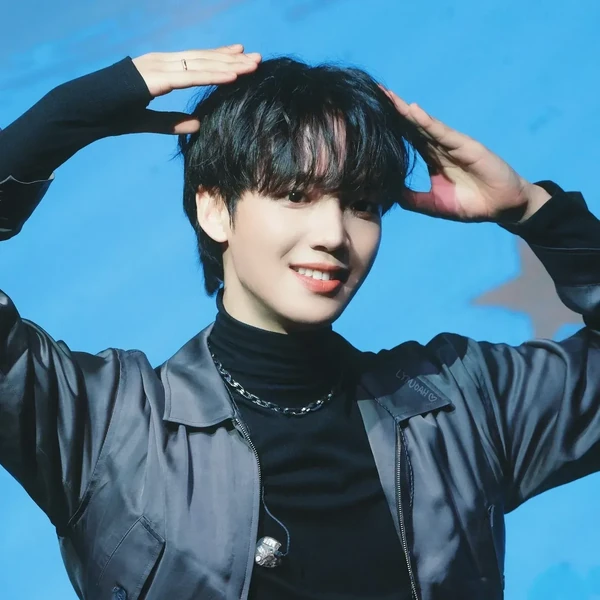 임영민 팬심 가득한 인기 사진