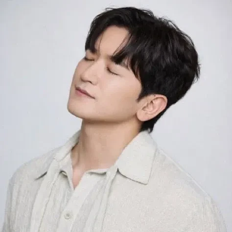Fans' Pick: Best Moment of Lee Minwoo (SHINHWA)