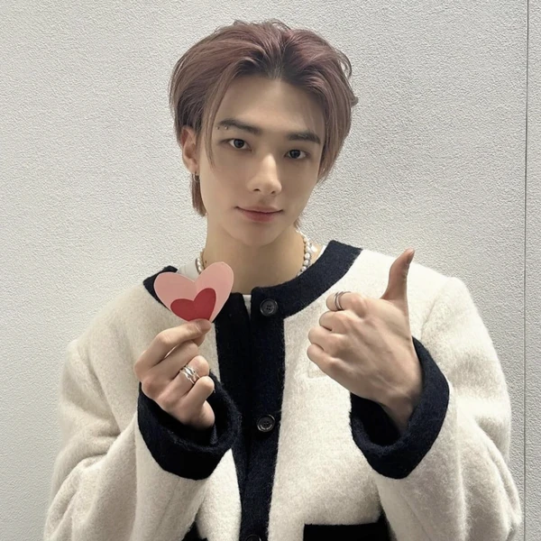 Popular profile image of 현진 (Stray Kids) selected by votes