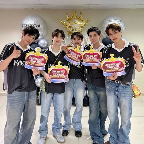 EXO 팬심 가득한 인기 사진