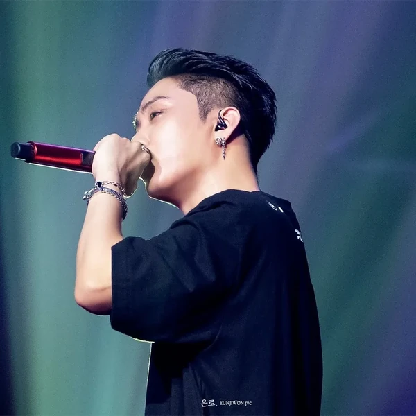 Momen Terbaik Eun Jiwon (SECHSKIES) Pilihan Penggemar