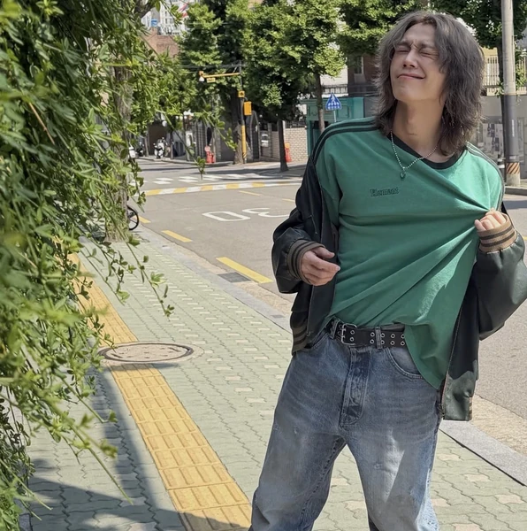充滿粉絲愛意的鄭鎰勳人氣照片