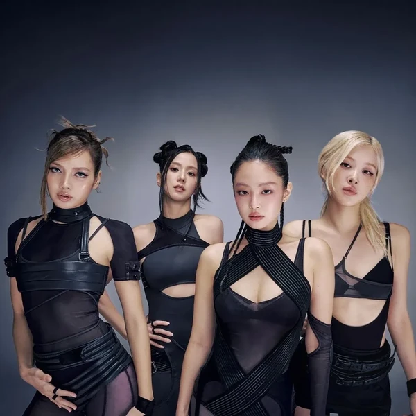 今日最受喜愛的BLACKPINK