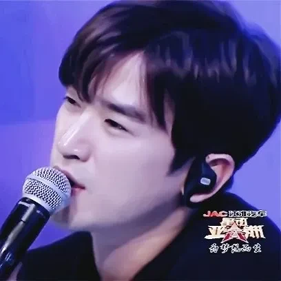 Fans' Pick: Best Moment of Lee Minwoo (SHINHWA)