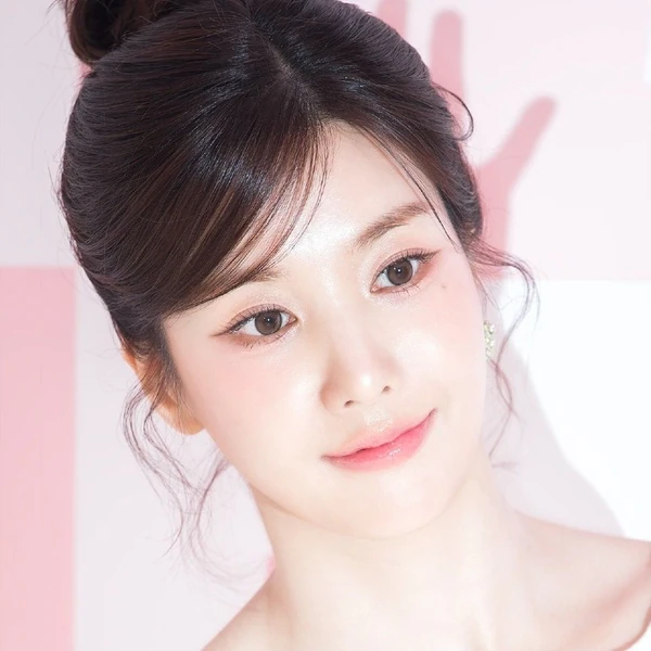 Shining profile picture of 권은비 on today's Choeaedol