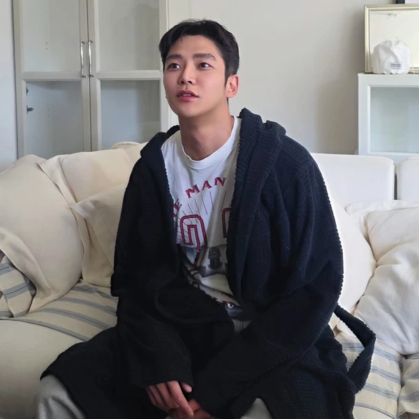 Today's Most Loved Rowoon