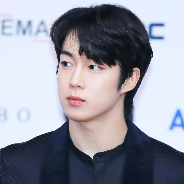 SF9 팬심 가득한 인기 사진