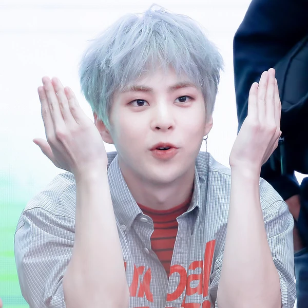 今日最受喜愛的Xiumin (EXO)