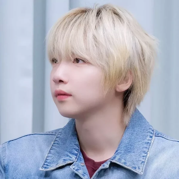 Today's Most Loved Jeong Sewoon