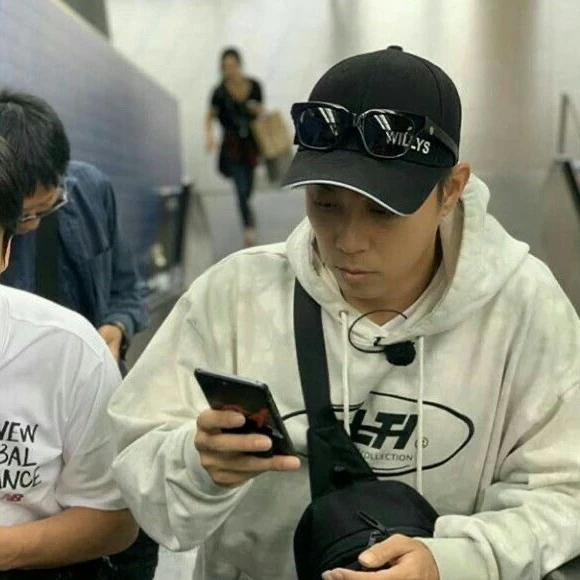 Popular profile picture of Eun Jiwon (SECHSKIES) loved by fans