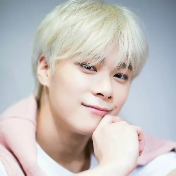 Fans' Pick: Best Moment of Moonbin (ASTRO)