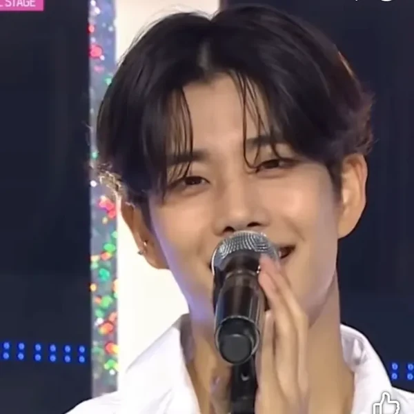 Popular profile picture of MJ (ASTRO) loved by fans