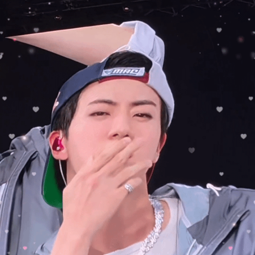 Penampilan Jin (BTS) yang Paling Dicintai Hari Ini
