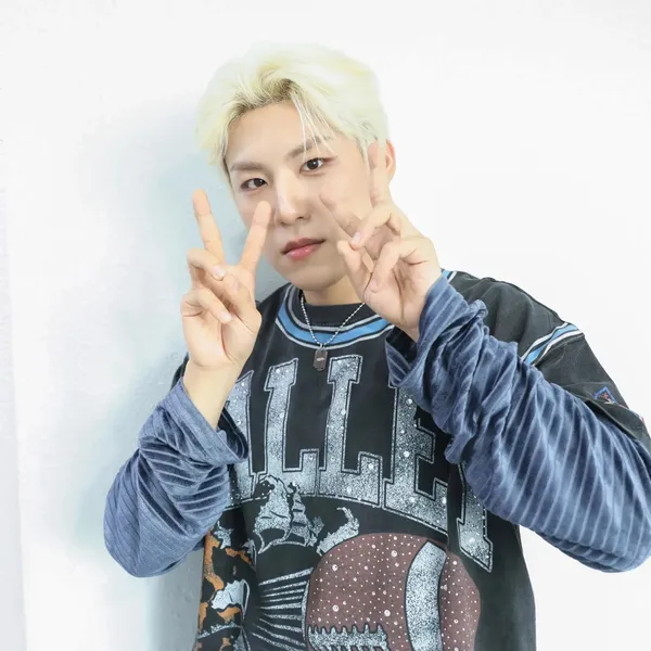 오늘 가장 사랑받은 박우진 (AB6IX)의 모습