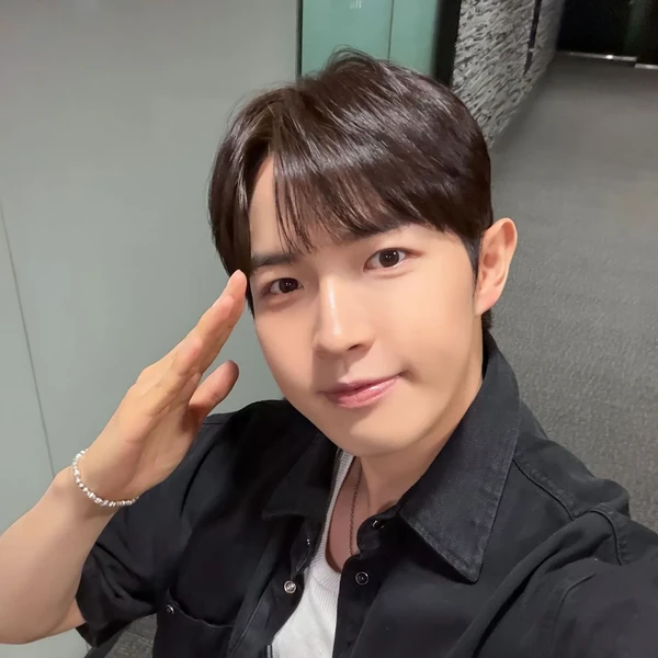 今日最受喜愛的金在奐