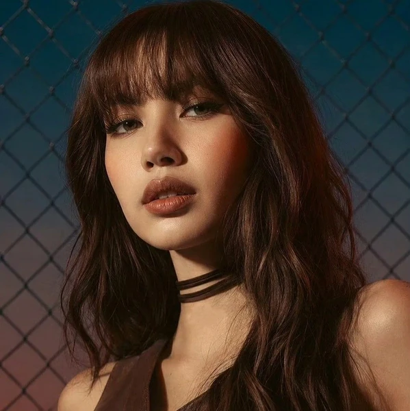 Momen Terbaik Lisa (BLACKPINK) Pilihan Penggemar