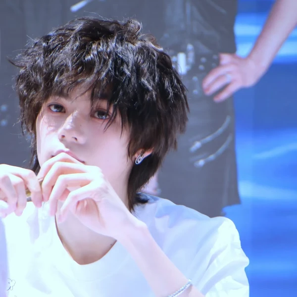 Today's Most Loved Xiong (NexT1DE)
