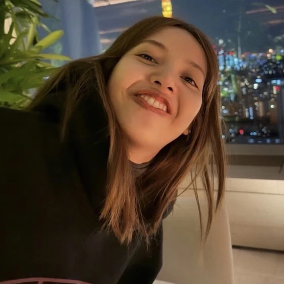 리사 (BLACKPINK) 팬심 가득한 인기 사진