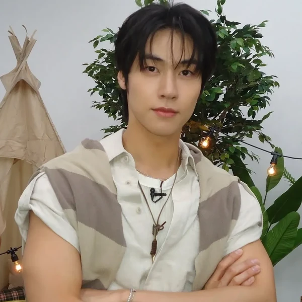 Today's Most Loved Lee Seunghyup (N.Flying)