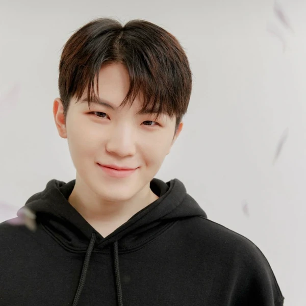 Today's Most Loved Woozi (SEVENTEEN)