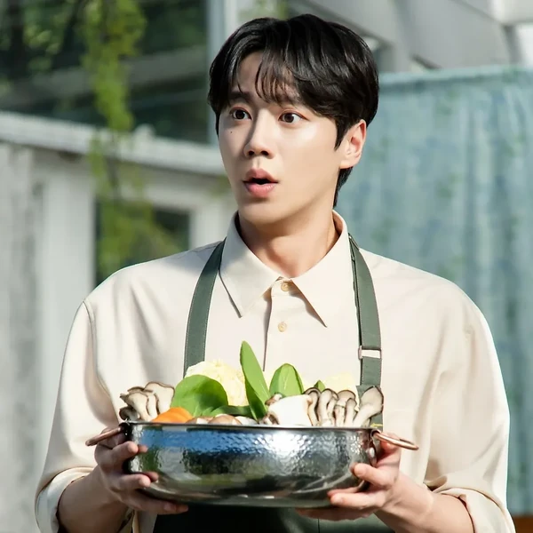 Top Photo Full of Lee Junyoung Love