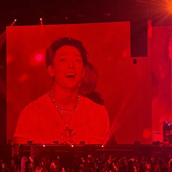 Top Photo Full of BOBBY (iKON) Love