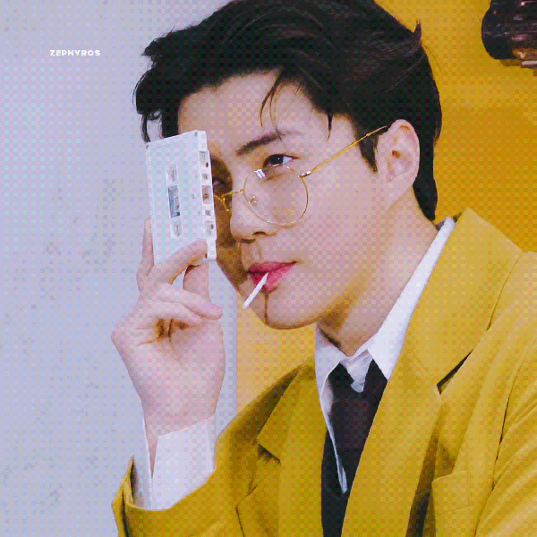 오늘 가장 사랑받은 세훈 (EXO)의 모습