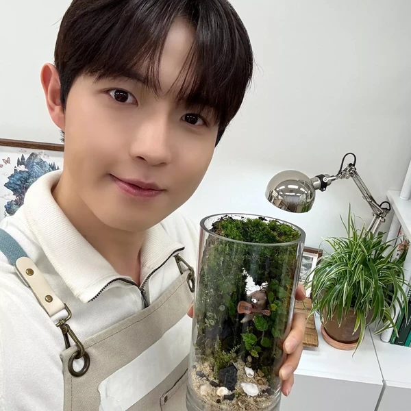 Today's Most Loved Kim Jaehwan