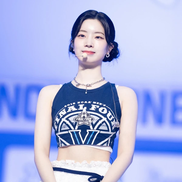 充滿粉絲愛意的多賢 (TWICE)人氣照片