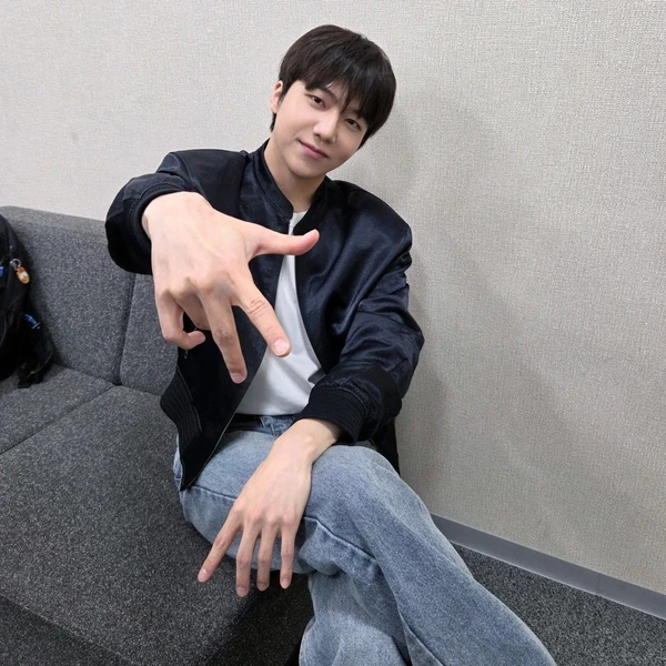 Top Photo Full of Jinho (PENTAGON) Love