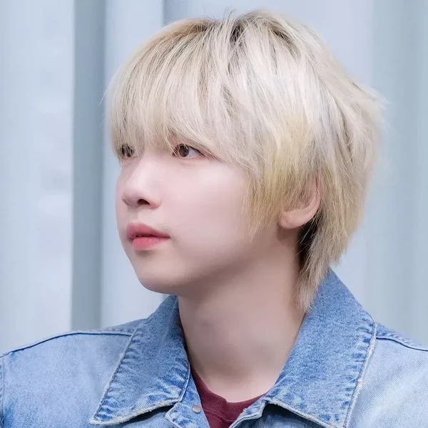 Top Photo Full of Jeong Sewoon Love