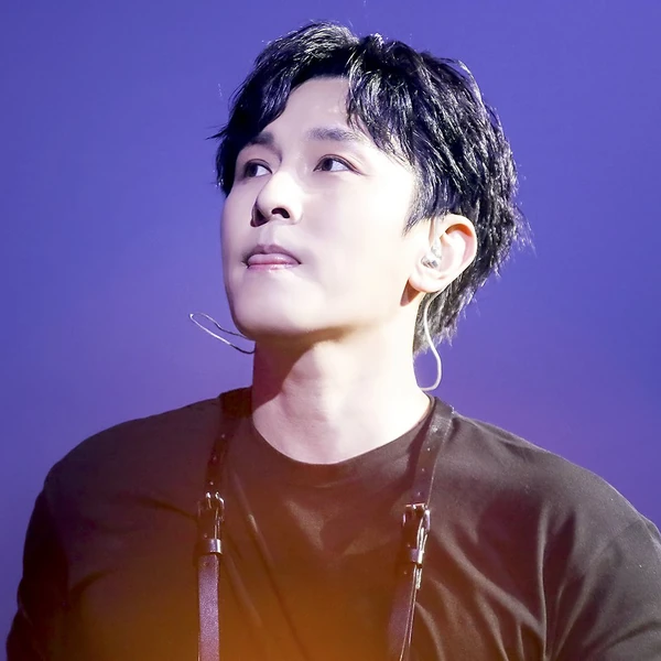Today's Most Loved Kim Dongwan (SHINHWA)