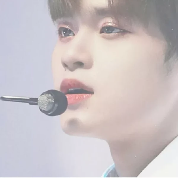 Today's Most Loved Lee Daehwi (AB6IX)