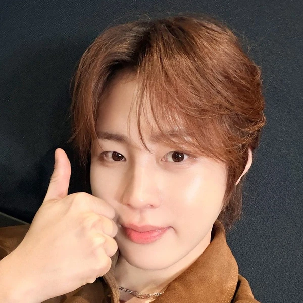 Today's Most Loved Ha Sungwoon