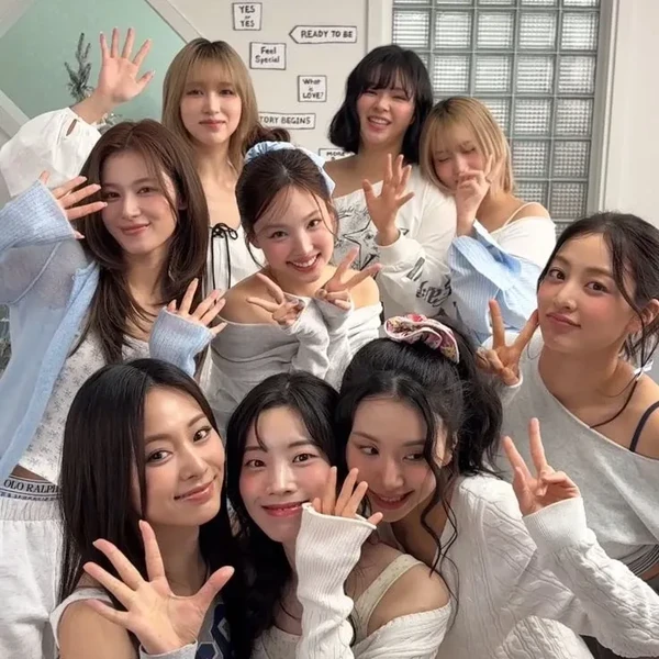 Penampilan Nayeon (TWICE) yang Paling Dicintai Hari Ini
