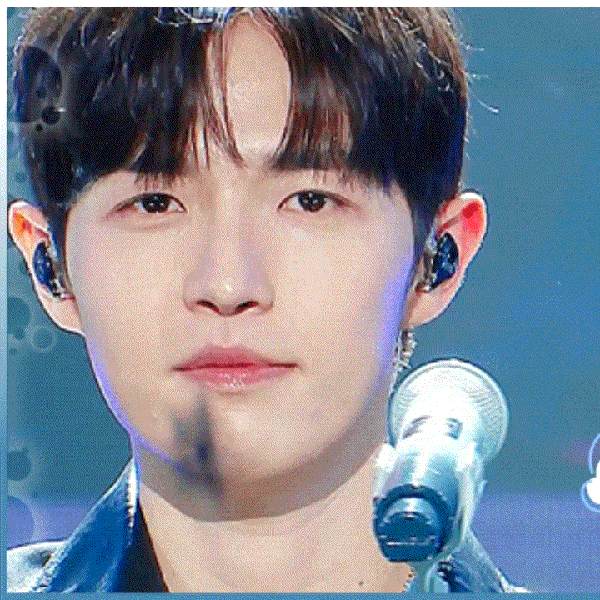 Momen Terbaik Kim Jaehwan Pilihan Penggemar