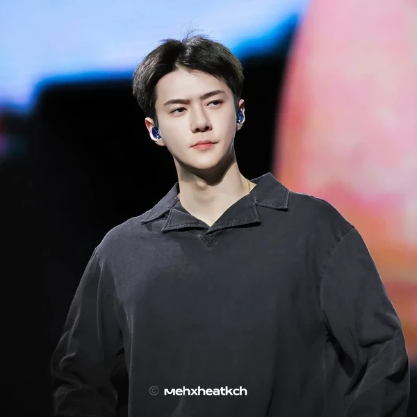 Foto Populer Penuh Cinta untuk Sehun (EXO)