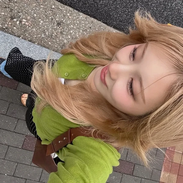이채연 팬심 가득한 인기 사진