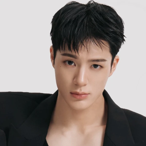 Today's Most Loved Jeno (NCT DREAM)