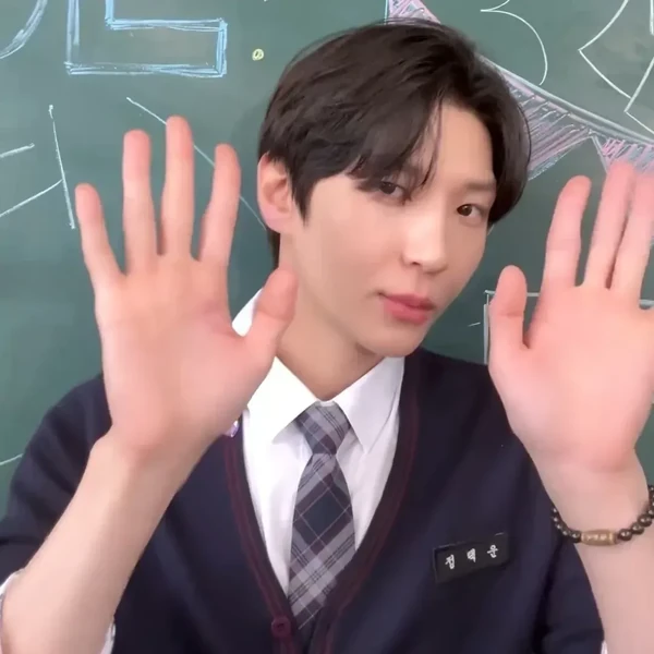 Top Photo Full of LEO (VIXX) Love