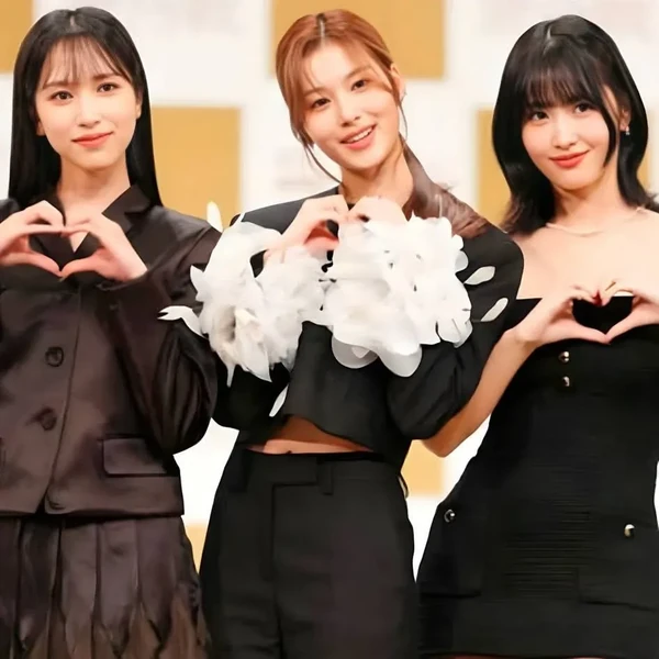 오늘 가장 사랑받은 TWICE의 모습