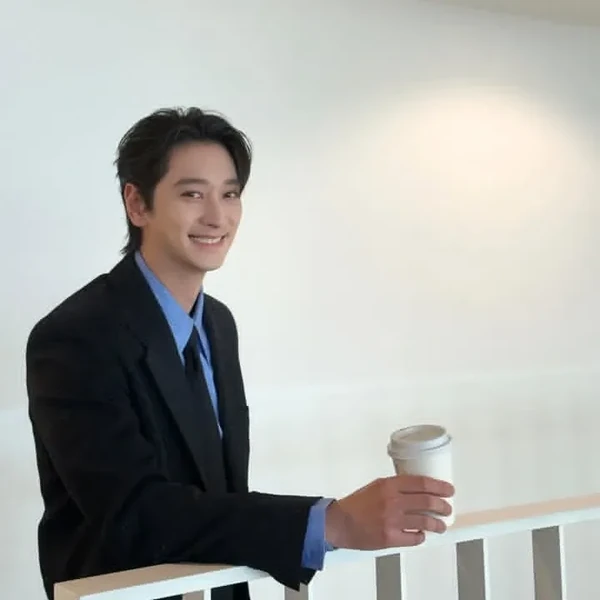 Penampilan Chansung (2PM) yang Paling Dicintai Hari Ini