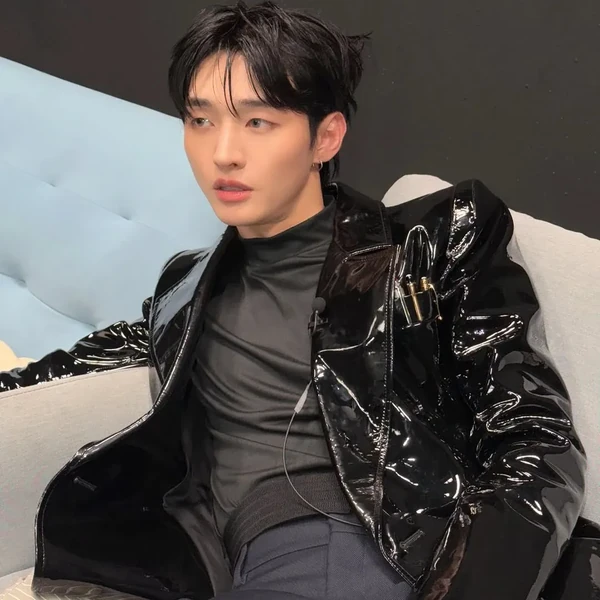 Popular profile picture of 尹智聖 loved by fans