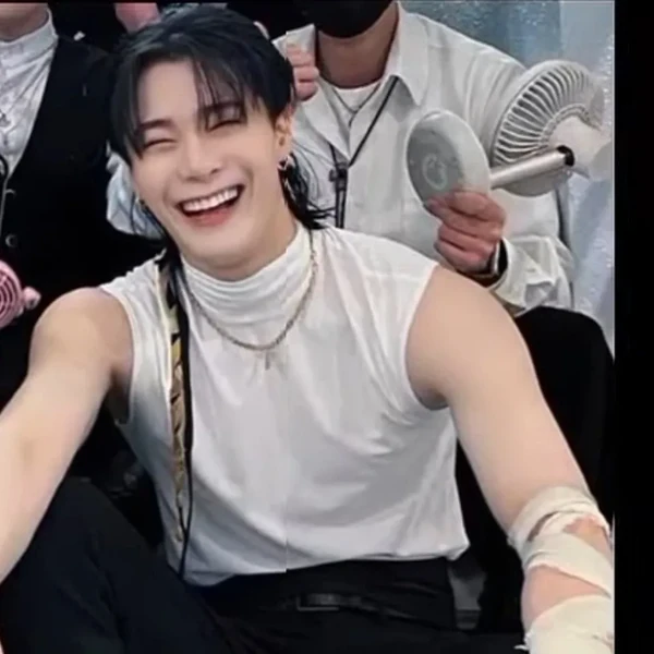 Top Photo Full of Moonbin (ASTRO) Love