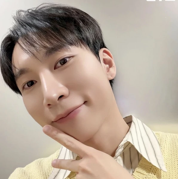 Today's Most Loved Seo Eunkwang (BTOB)